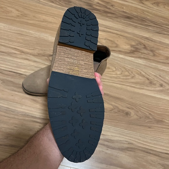 Call it spring Chelsea Boot - Picture 3 of 4